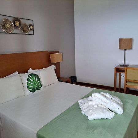 סאו פיליפי Bamboo Xaguate Hotel מראה חיצוני תמונה
