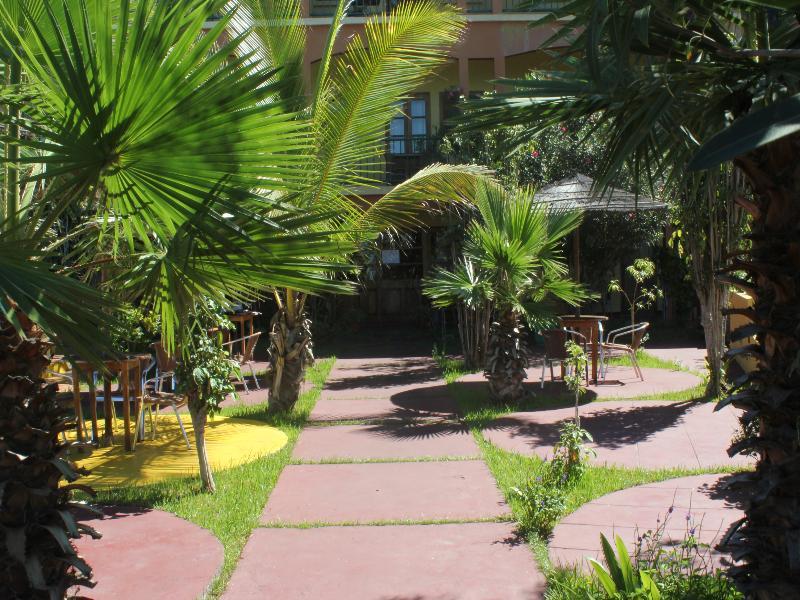 סאו פיליפי Bamboo Xaguate Hotel מראה חיצוני תמונה