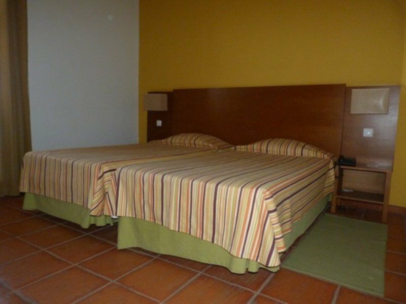 סאו פיליפי Bamboo Xaguate Hotel מראה חיצוני תמונה